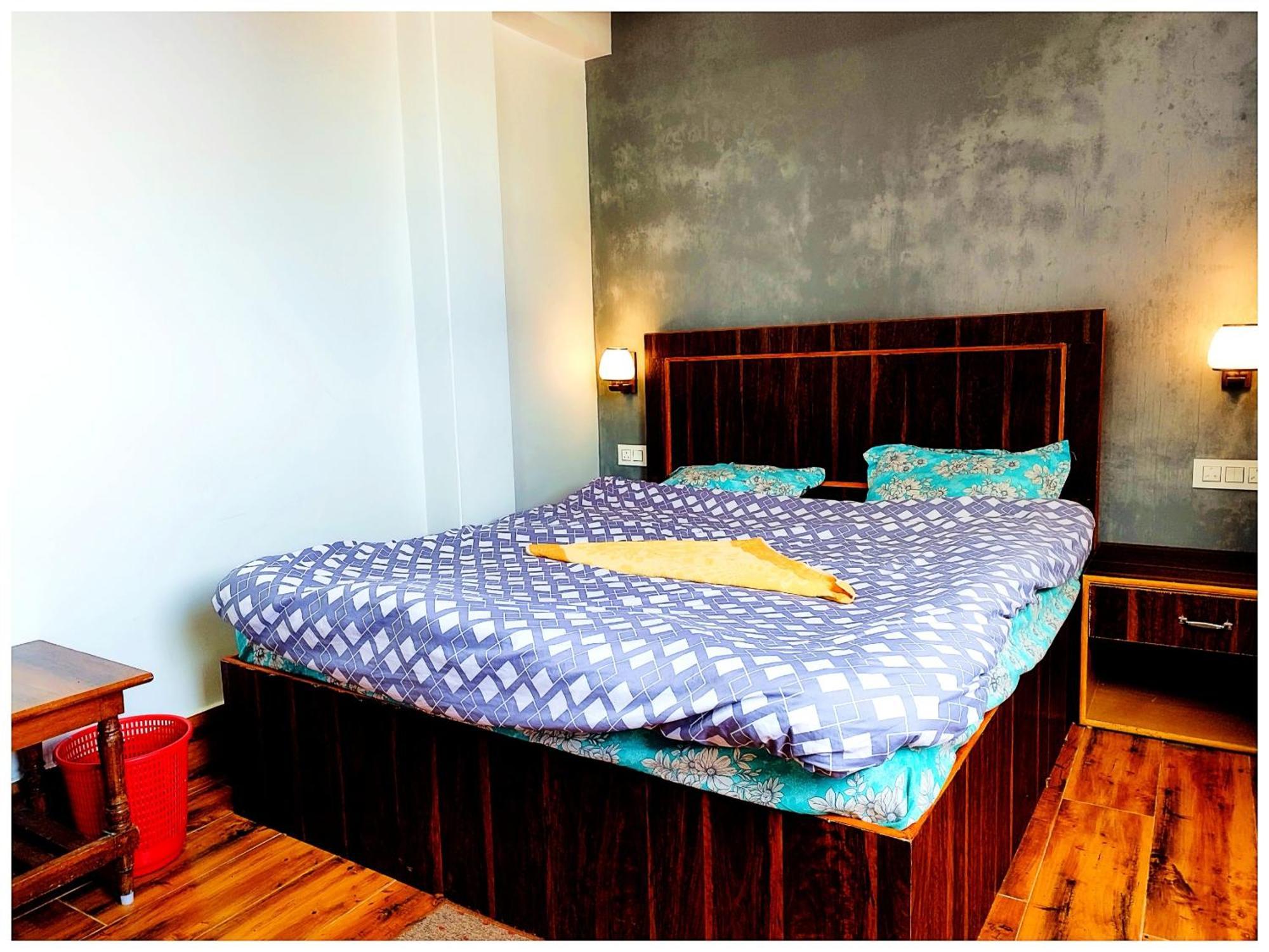 Hotel Premium Pitstop Near Railway Station Best Hotel In Darjeeling 다르질링 외부 사진